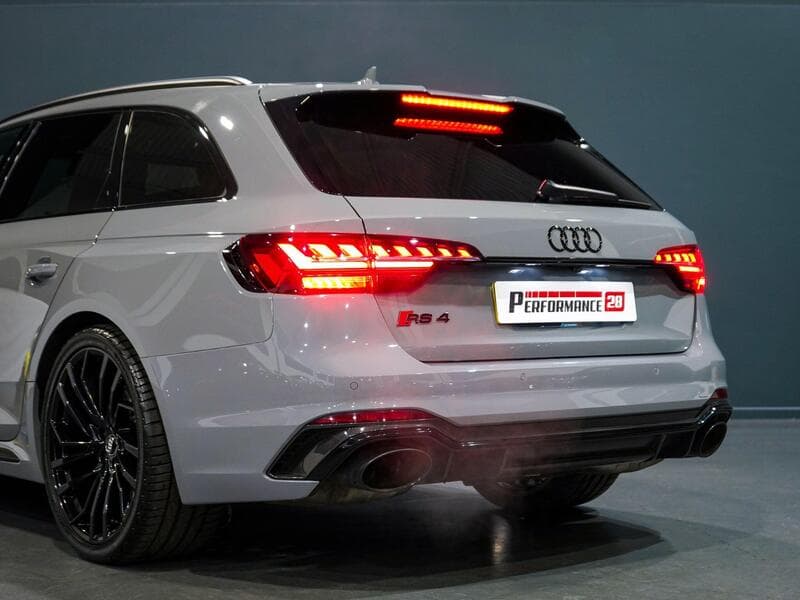 2020 Audi RS4 Avant - Thumbnail 8