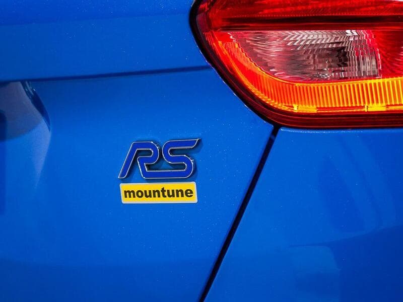 2016 Ford Focus - Thumbnail 43