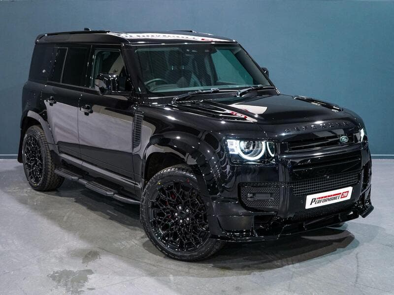 2024 Land Rover Defender 110 - Thumbnail 2