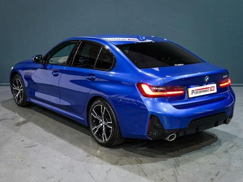 2023 BMW 3 Series - Thumbnail 6