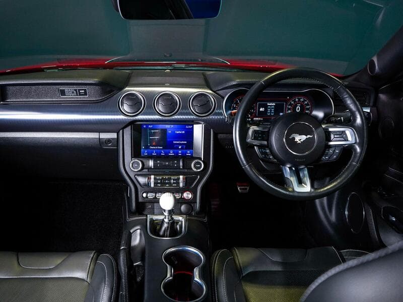 2022 Ford Mustang - Thumbnail 11