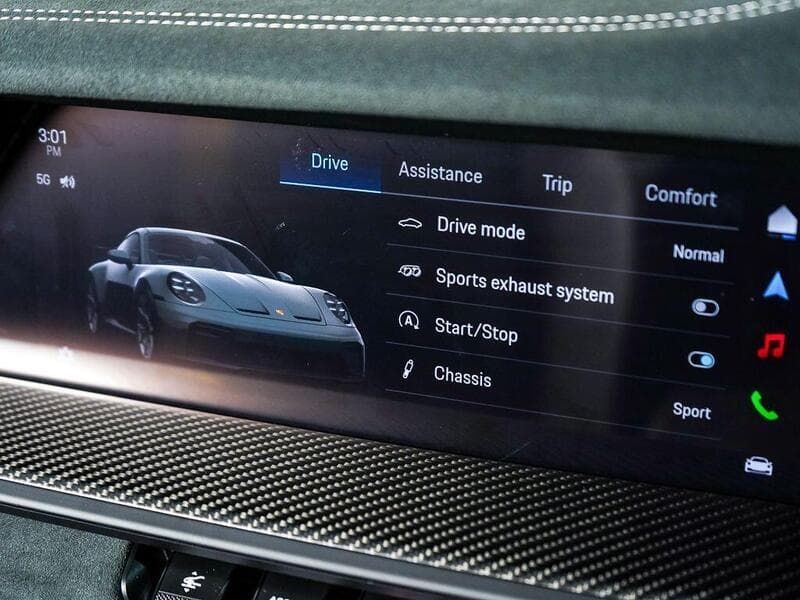 2025 Porsche 911 - Thumbnail 34