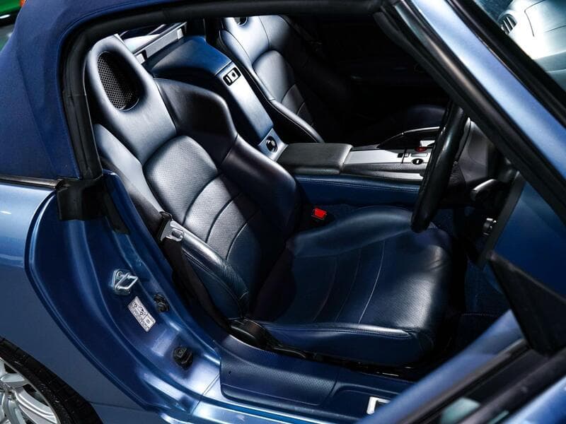 2004 Honda S2000 - Thumbnail 64