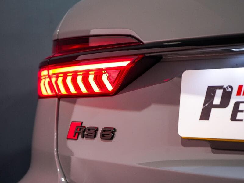 2020 Audi RS6 Avant - Thumbnail 40