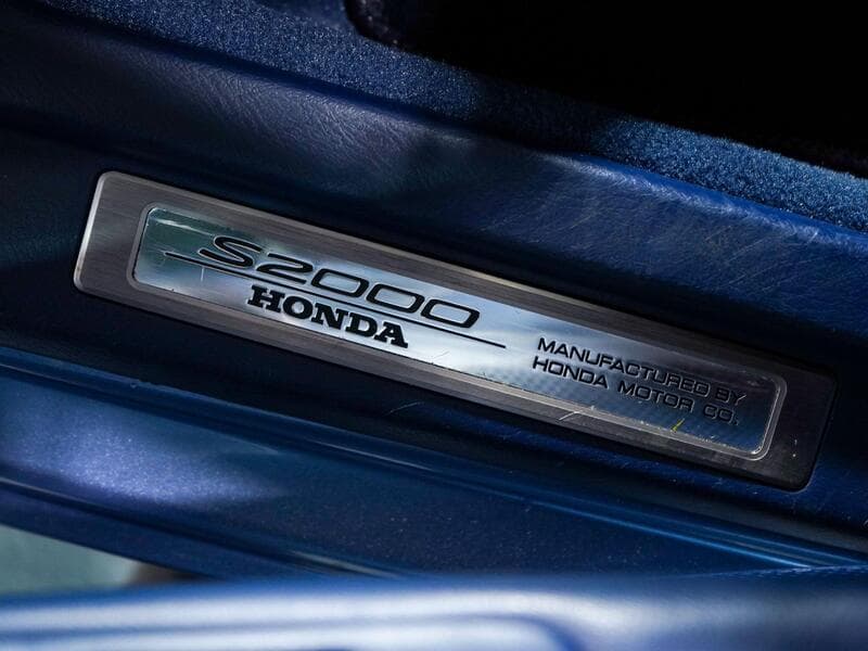 2004 Honda S2000 - Thumbnail 63