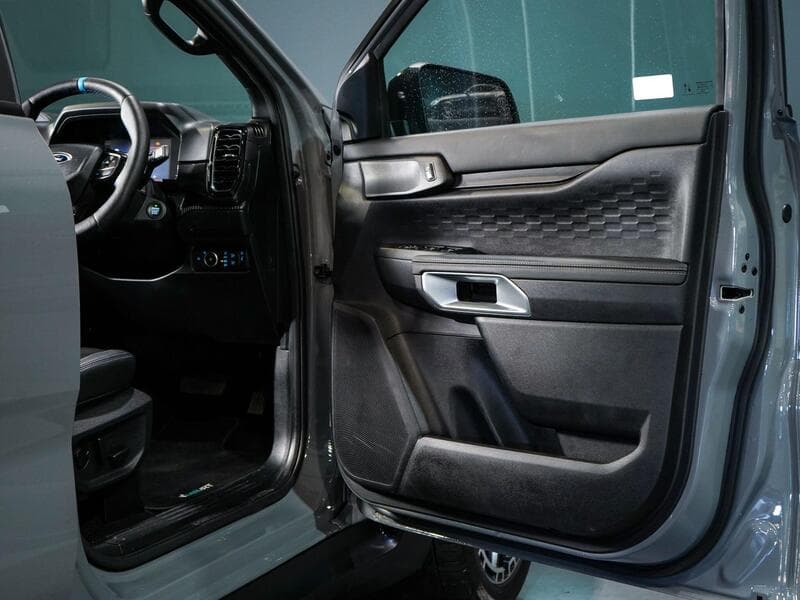 2025 Ford Ranger - Thumbnail 34