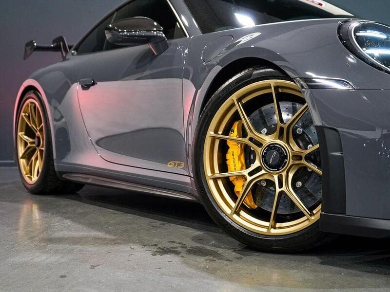 2025 Porsche 911 - Thumbnail 8