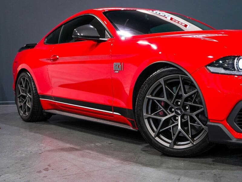 2022 Ford Mustang - Thumbnail 6