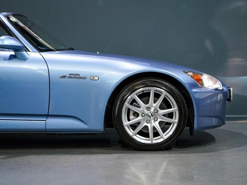 2004 Honda S2000 - Thumbnail 10