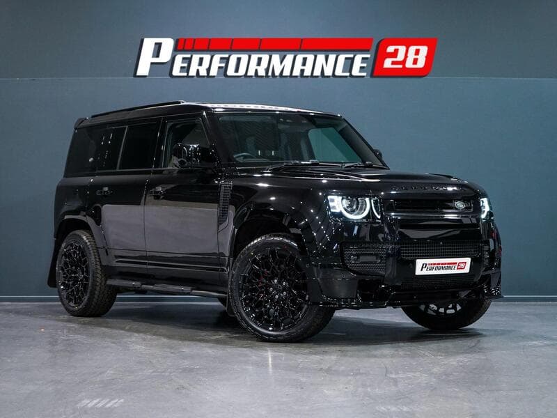 2024 Land Rover Defender 110 - Thumbnail 1
