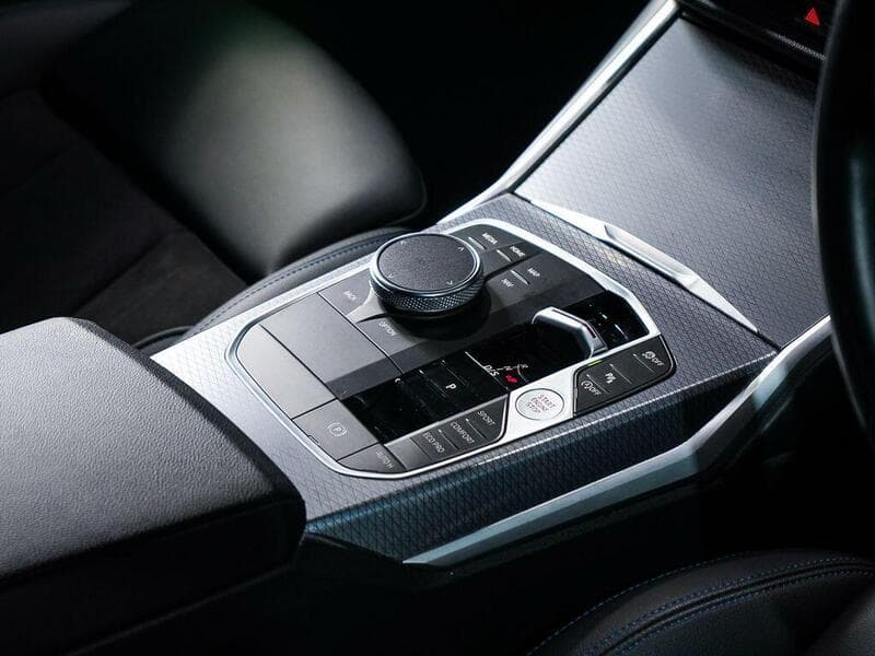 2023 BMW 3 Series - Thumbnail 19