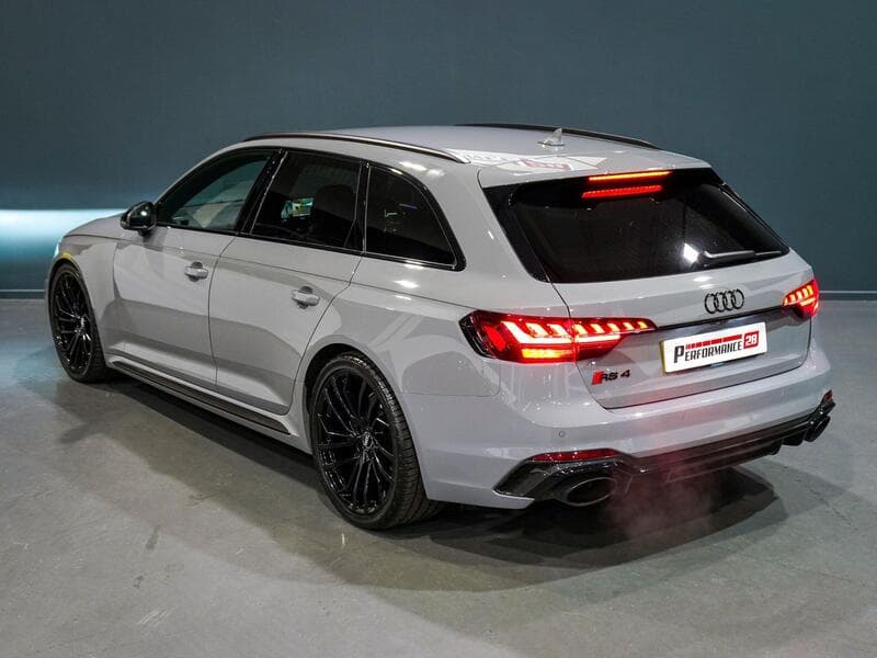 2020 Audi RS4 Avant - Thumbnail 4